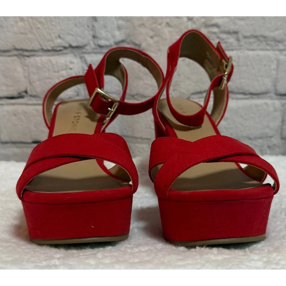 Sun + Stone Lillah Red Faux Suede Platform Block Heel Sandals Womens 6.5 M